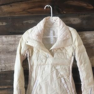 Lululemon What The Fluff Cream Pullover Size 4